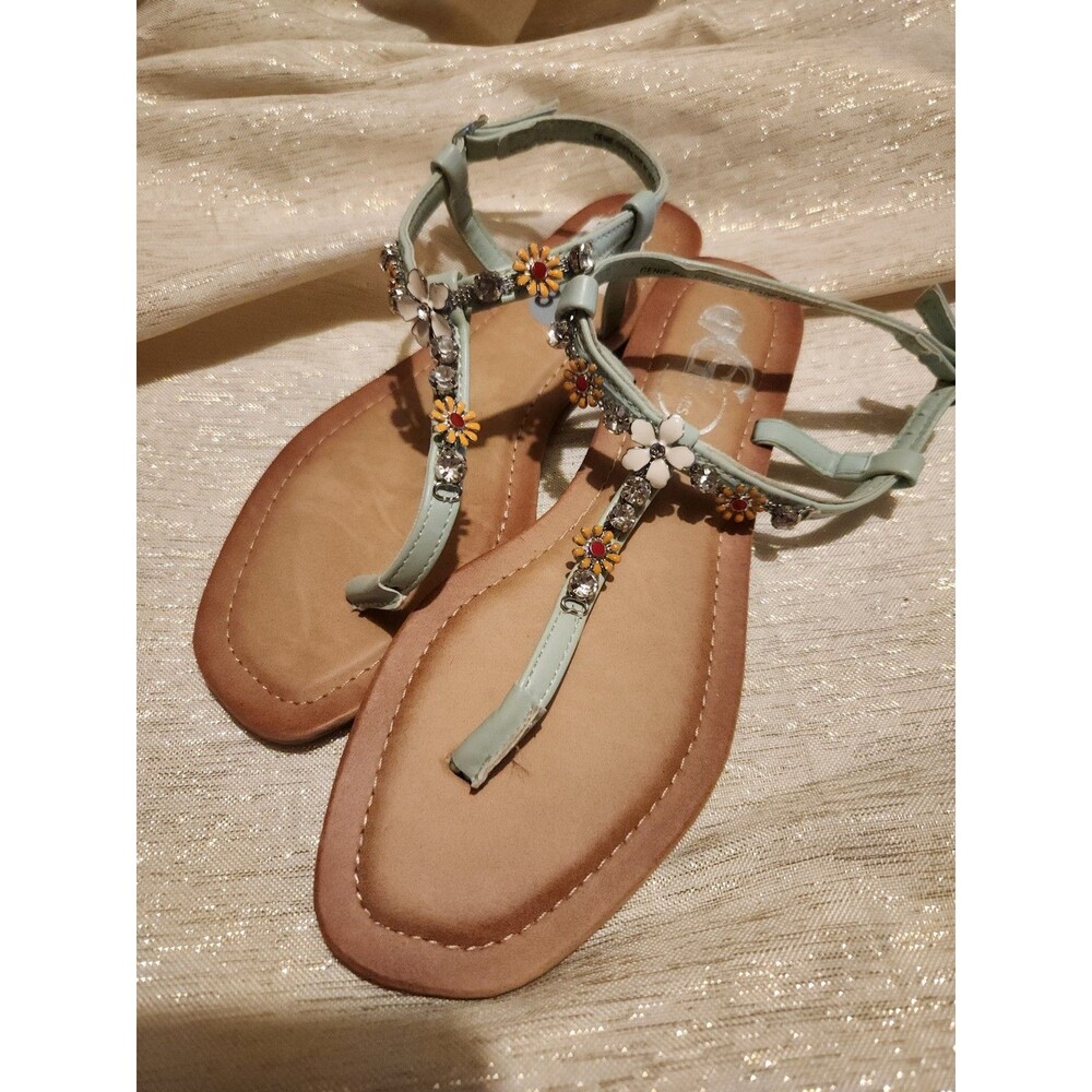 CG Shoes Comfort Rhinestone Thing Sandals Women’s Size 8.5